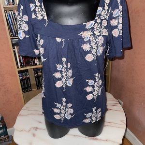 Lucky Brand blue  Floral  Top Womens large